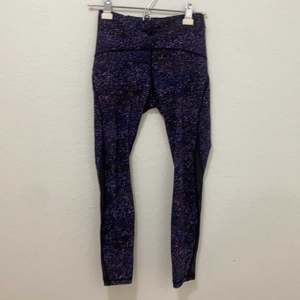 Lululemon workout leggings